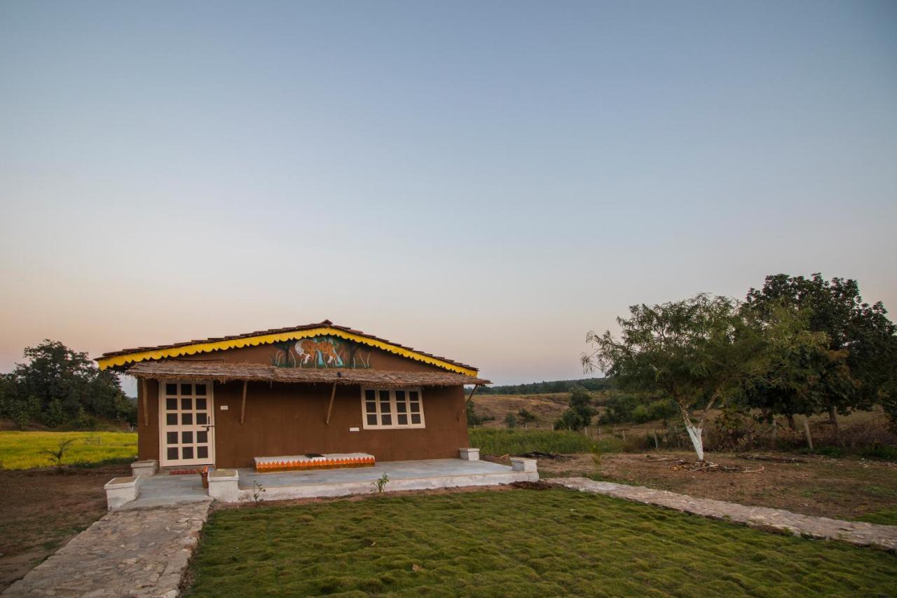 Wow Stayz2 Pachmarhi Foothill Cottages Экстерьер фото